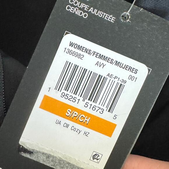 NWT Under Armour Women's Fitted Full Zip Jacket Stretch Black Size Small - Picture 7 of 8